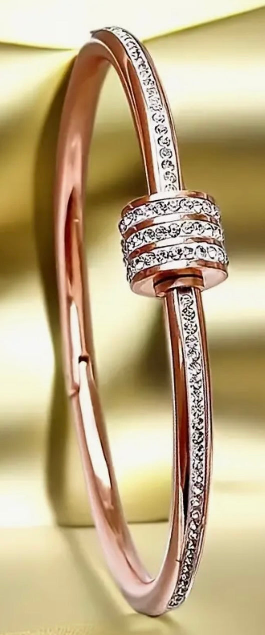 Stunning stainless steel bracelet 18kt gold plated 3 colours available
