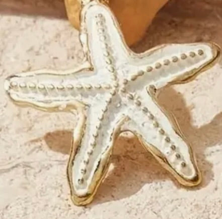 Luster cluster STAR FISH EARRINGS    14KT gold plated